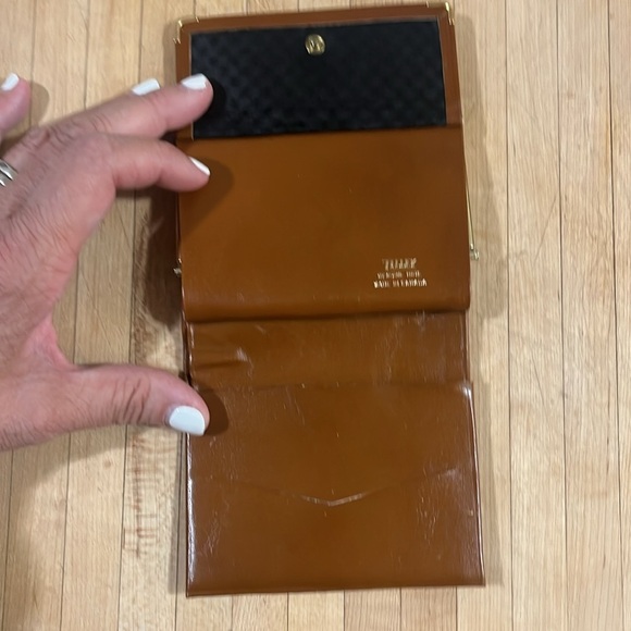 Vintage Tilley Cognac Brown Full Grain Leather Wallet Bifold Kiss Clasp - Picture 3 of 8